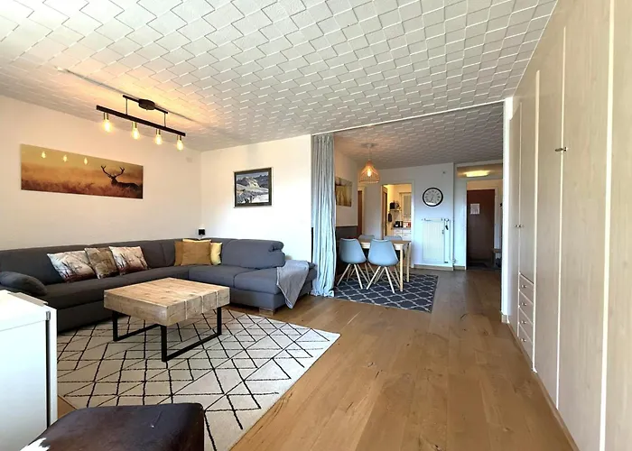 아파트 Salute 105 *