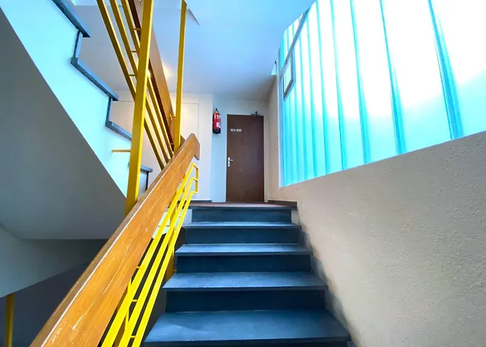 아파트 Salute 105 로이커바드