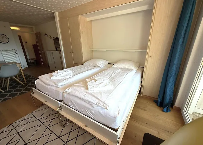 아파트 Salute 105 로이커바드