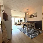 Salute 105 Apartment *